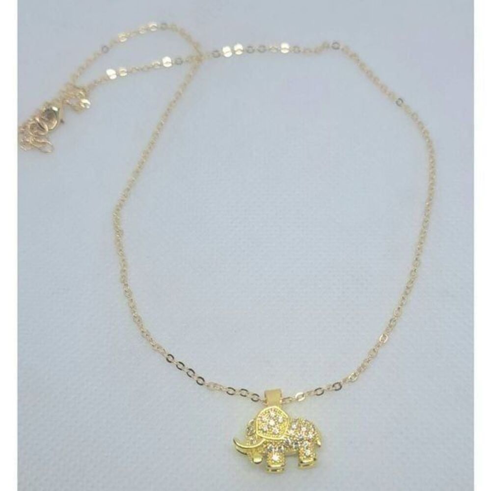 Cute elephant necklace - Picture 2 of 7
